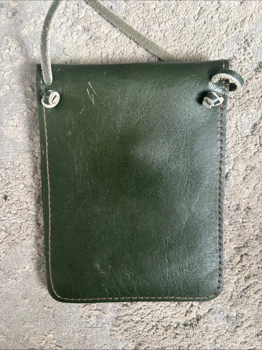 Dark Green Leather Crossbody Phone Cover with Decorative Oval Emblem
